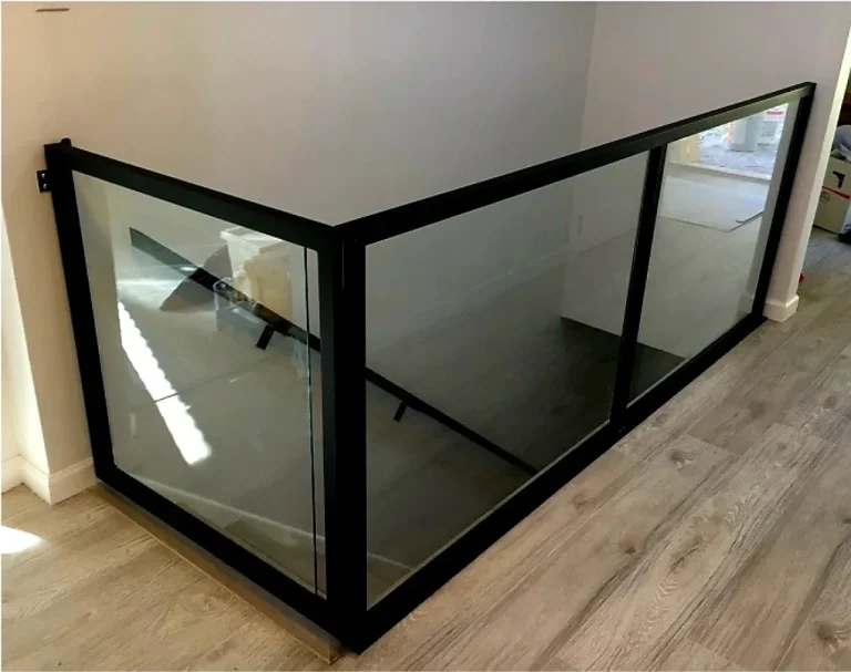 glass-railing-45.webp